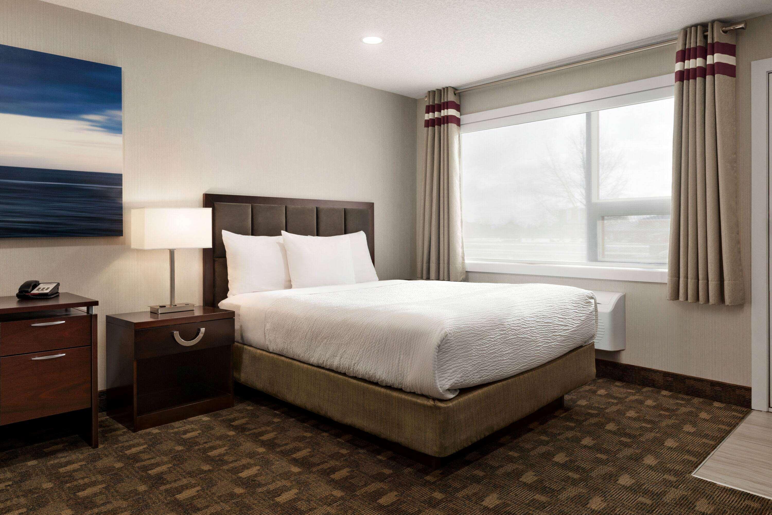 Days Inn By Wyndham Wainwright מראה חיצוני תמונה